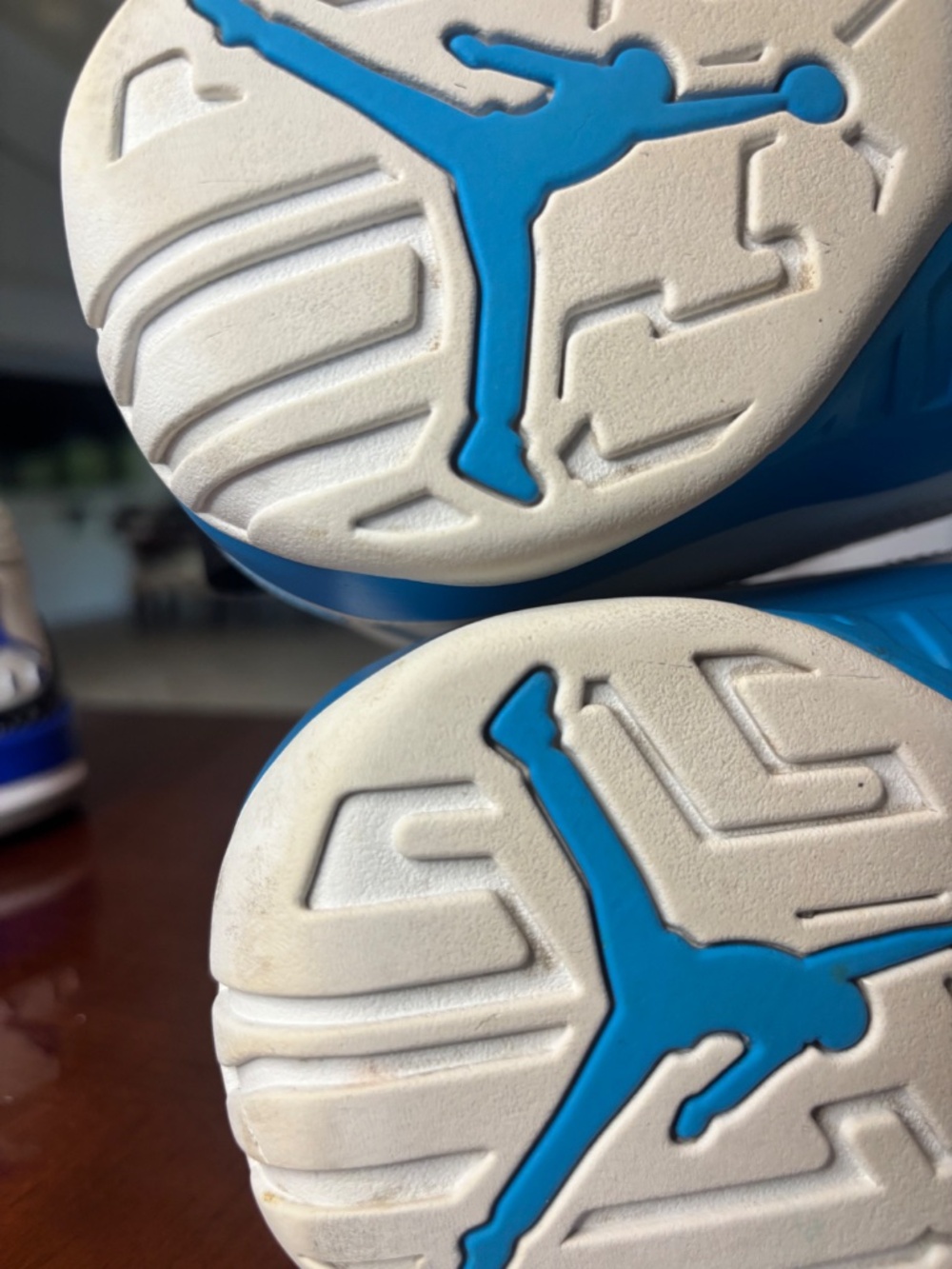 sneakers - Picture 12 of 12